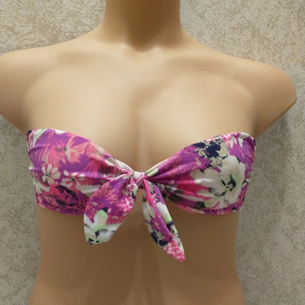 Victoria's Secret Multicolor Tropical Floral Bikini Top